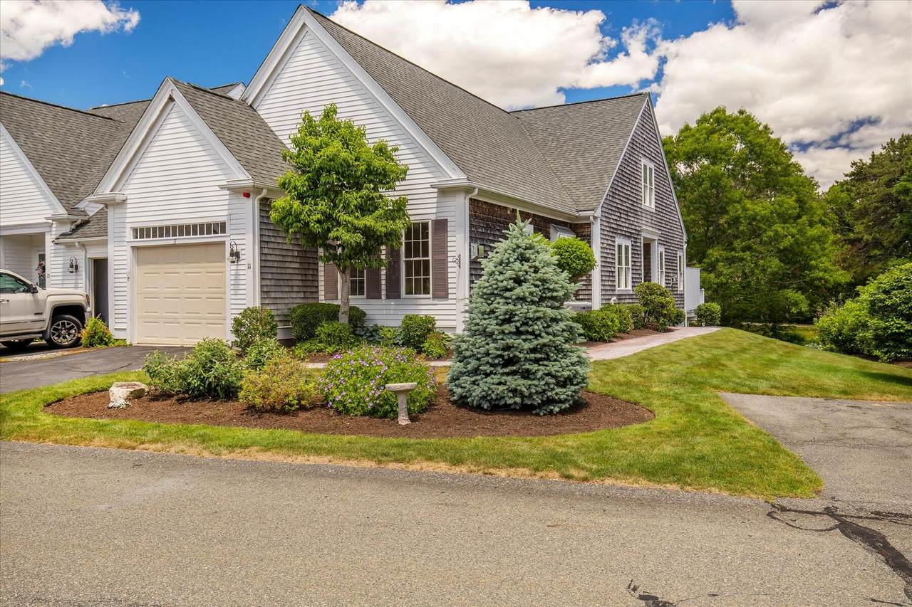 11 Stratford Ridge - Photo 1
