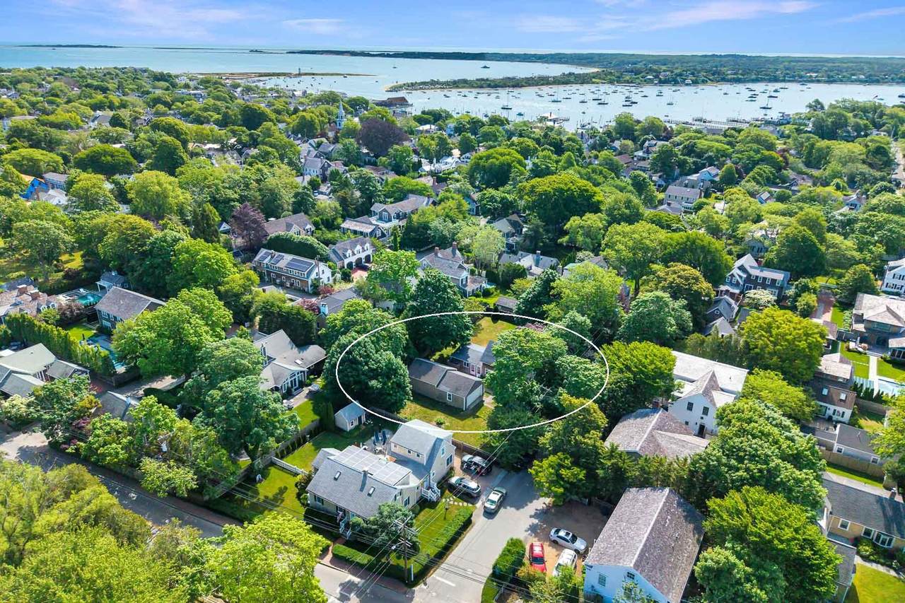 https://bt-photos.global.ssl.fastly.net/capecod/1280_boomver_1_22603145-2.jpg