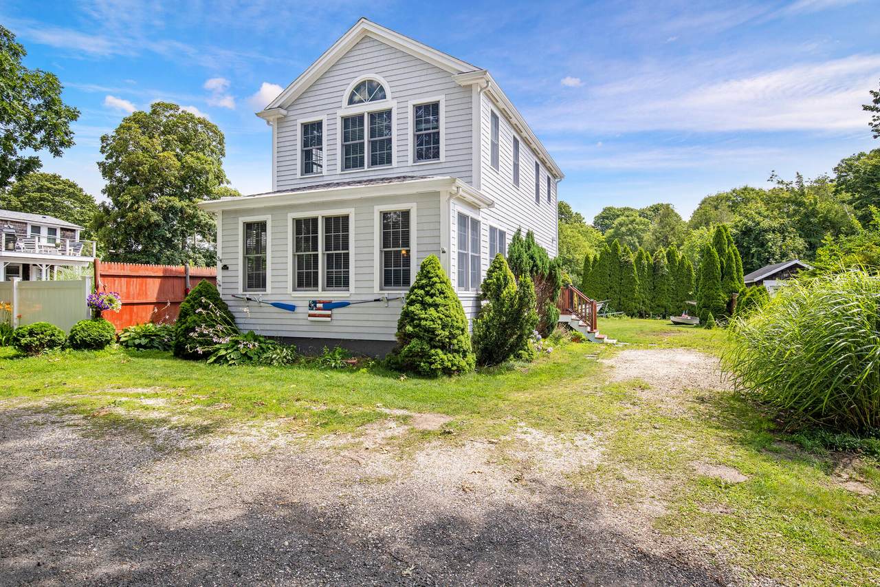 https://bt-photos.global.ssl.fastly.net/capecod/1280_boomver_1_22603169-2.jpg