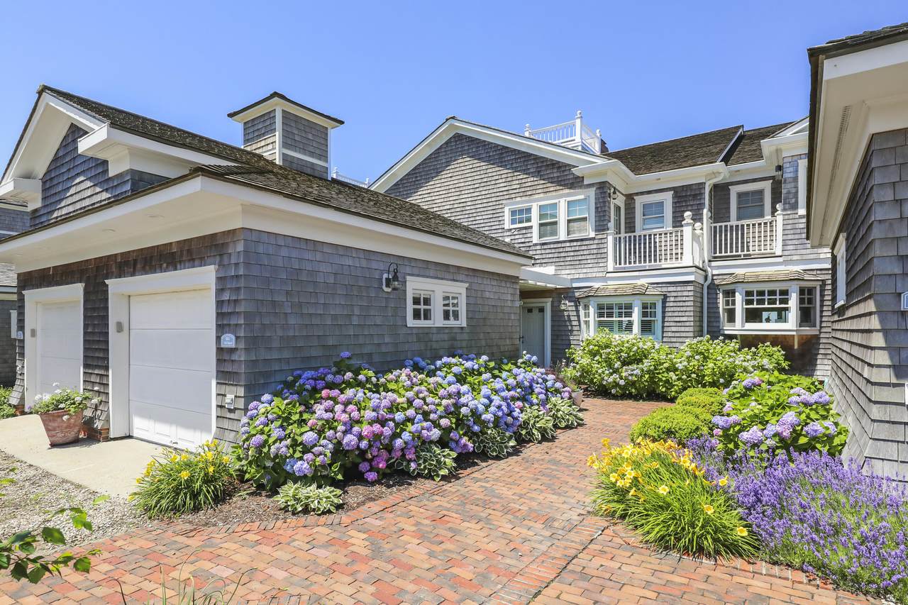 https://bt-photos.global.ssl.fastly.net/capecod/1280_boomver_1_22603189-2.jpg