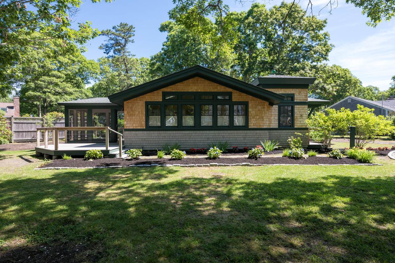 https://bt-photos.global.ssl.fastly.net/capecod/1280_boomver_1_22603207-2.jpg