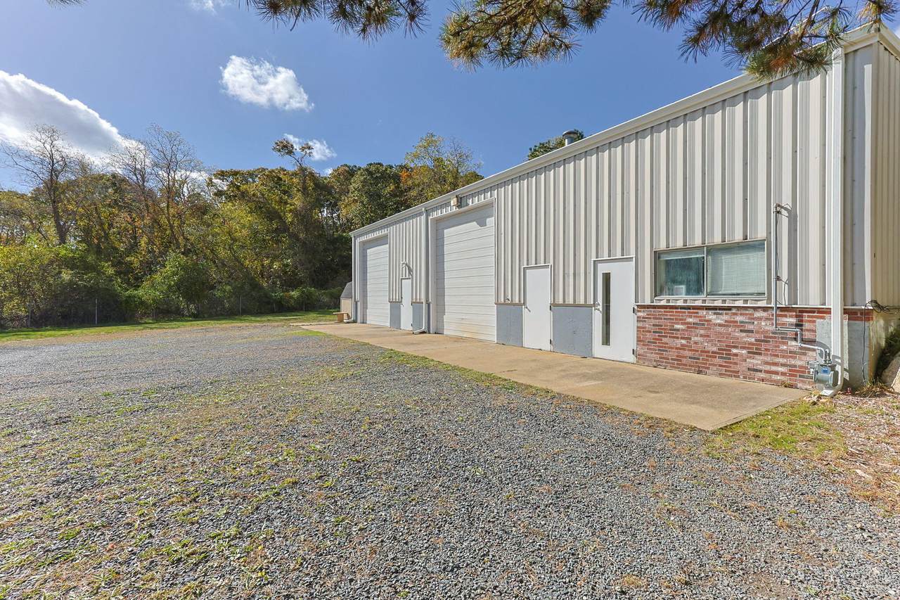 9 Rayber Road - Photo 1