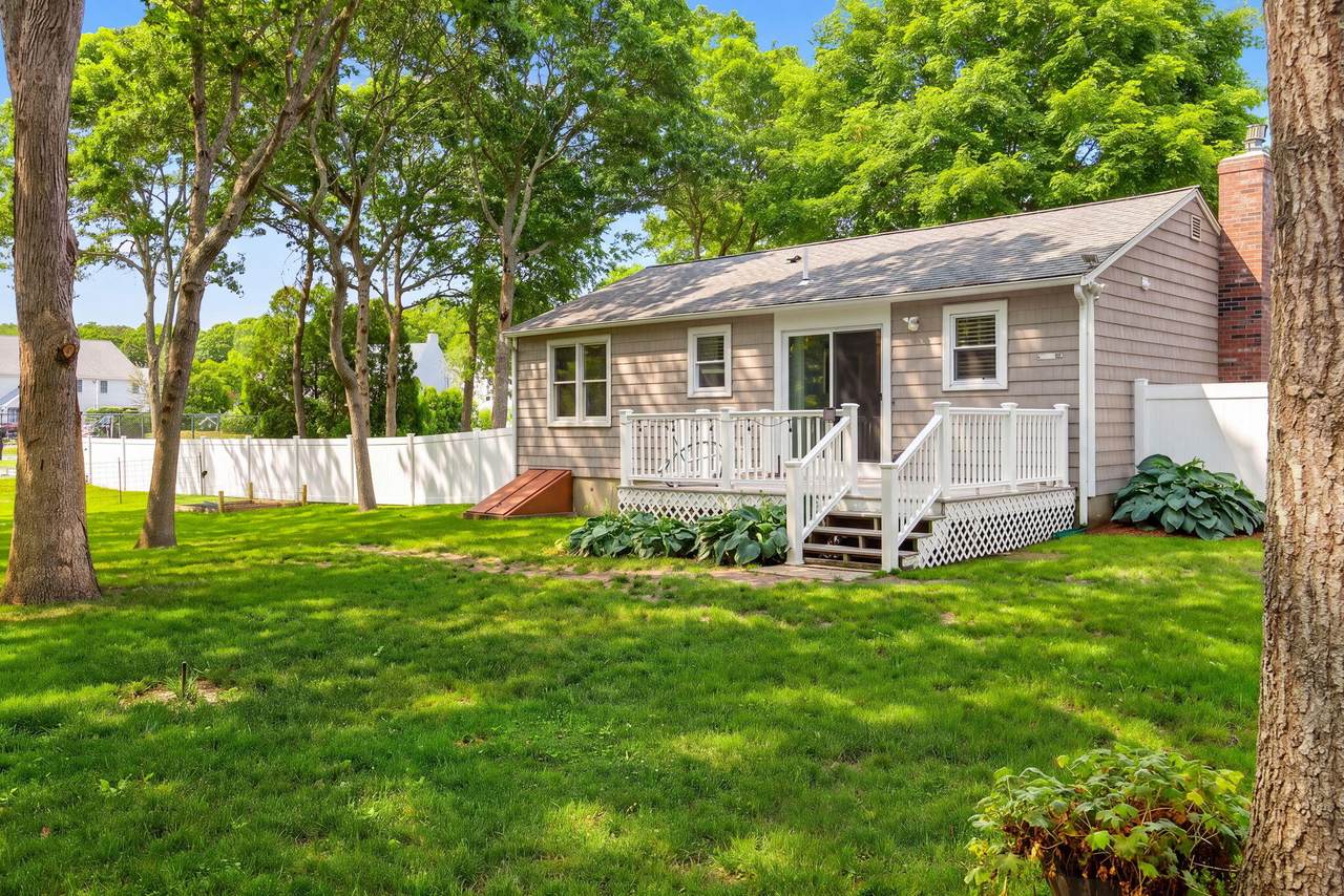 https://bt-photos.global.ssl.fastly.net/capecod/1280_boomver_1_22603228-2.jpg