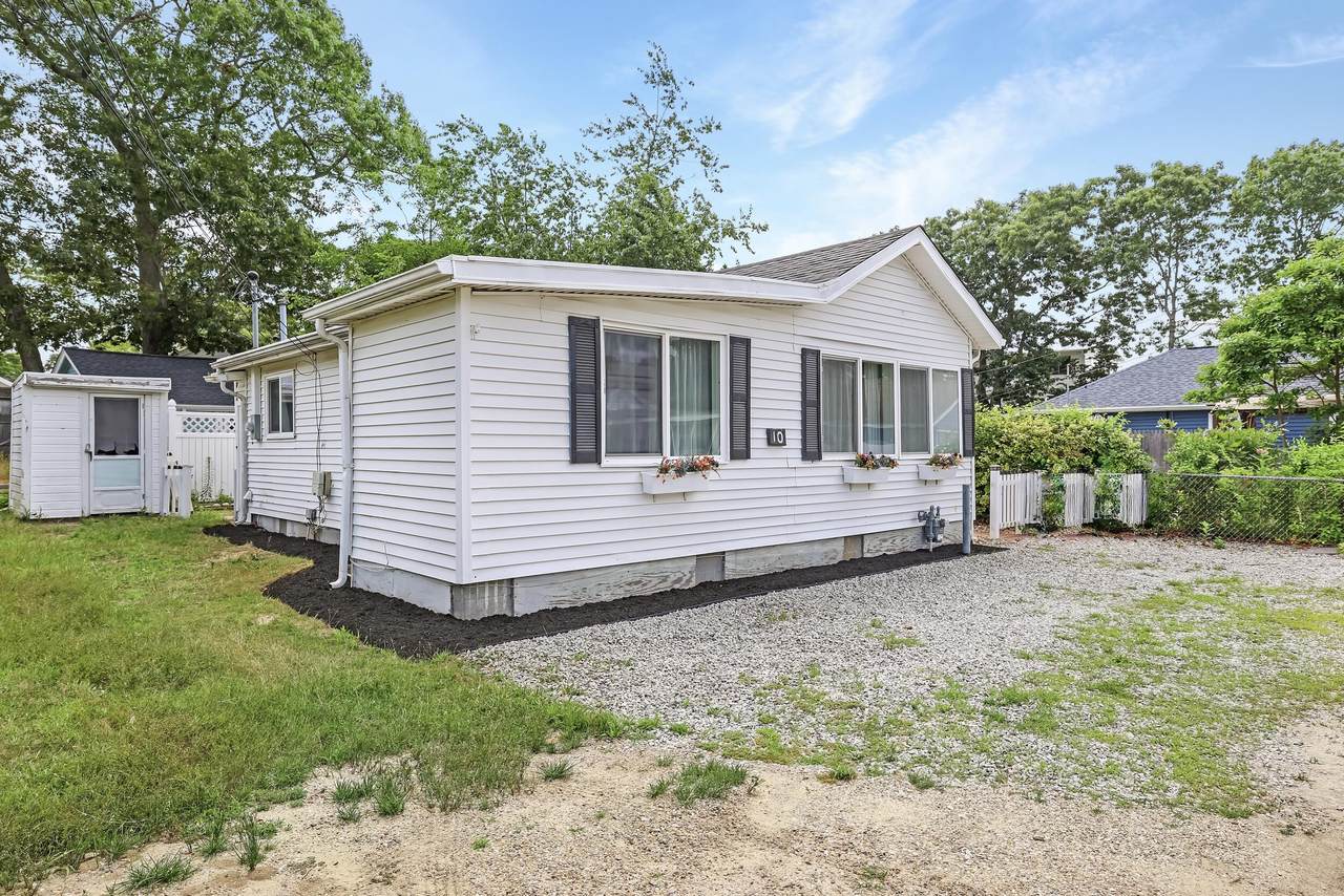 https://bt-photos.global.ssl.fastly.net/capecod/1280_boomver_1_22603230-2.jpg