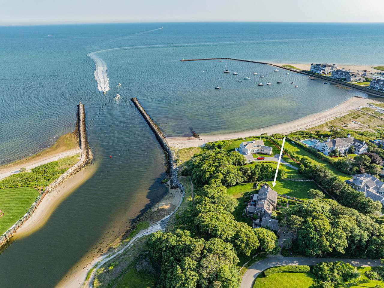 https://bt-photos.global.ssl.fastly.net/capecod/1280_boomver_1_22603258-2.jpg