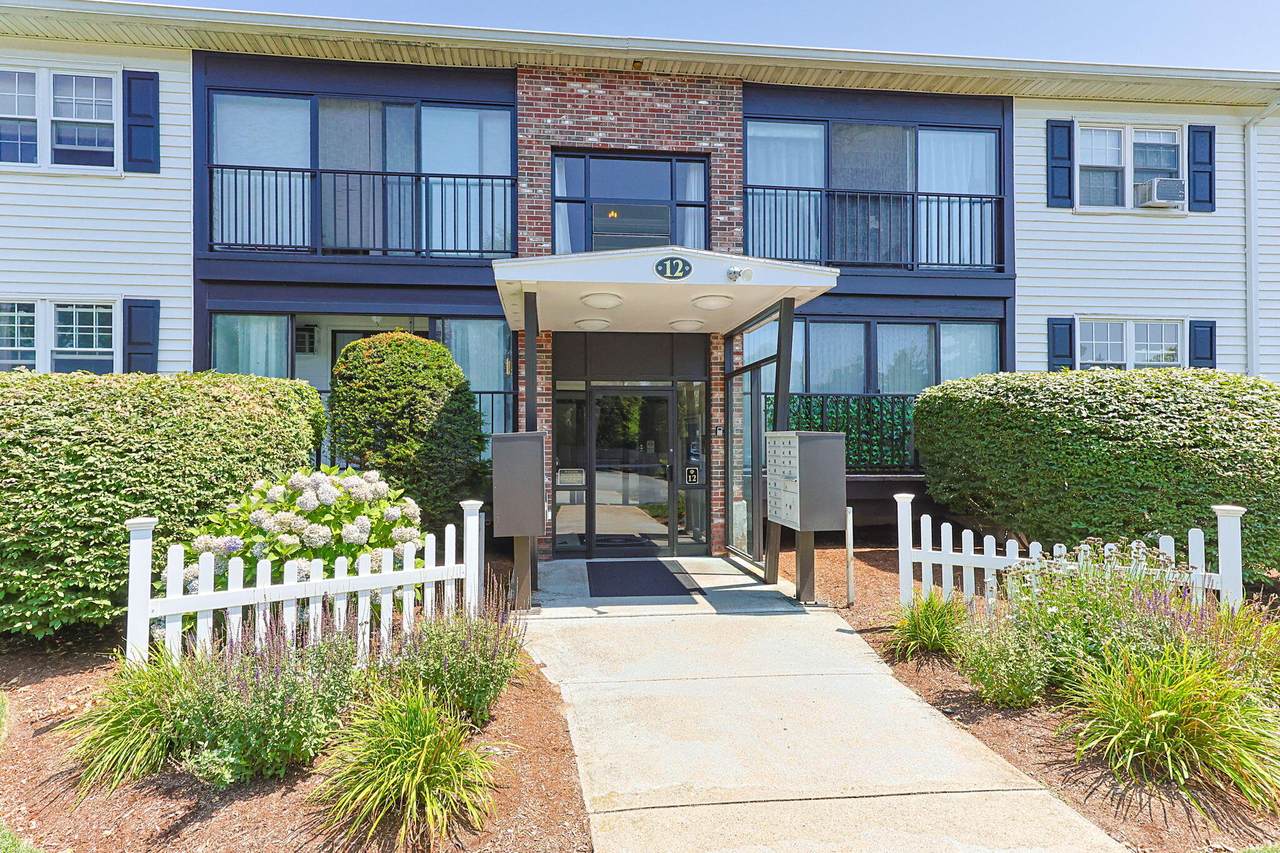12 Candlewood Lane - Photo 1