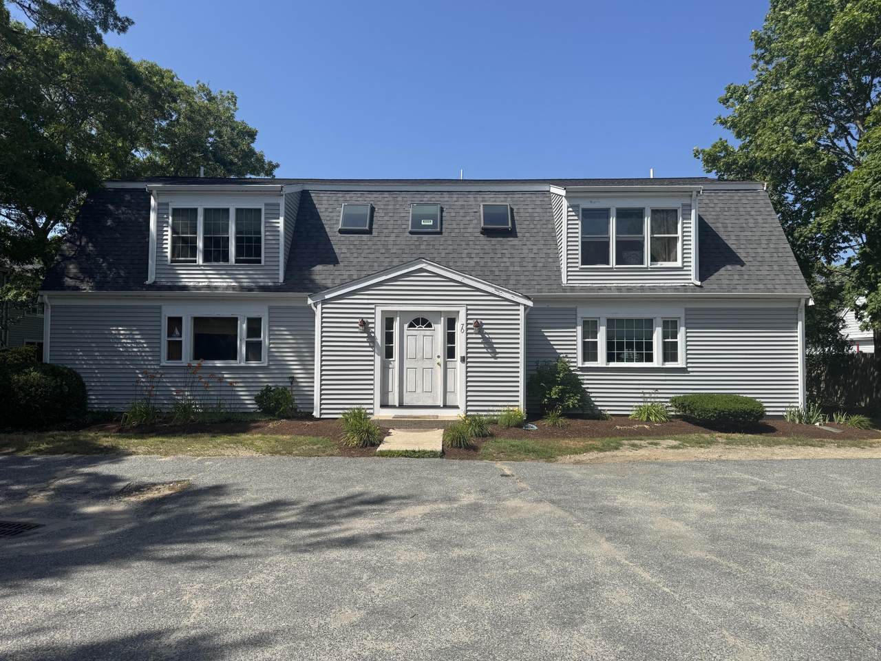 https://bt-photos.global.ssl.fastly.net/capecod/1280_boomver_1_22603325-2.jpg