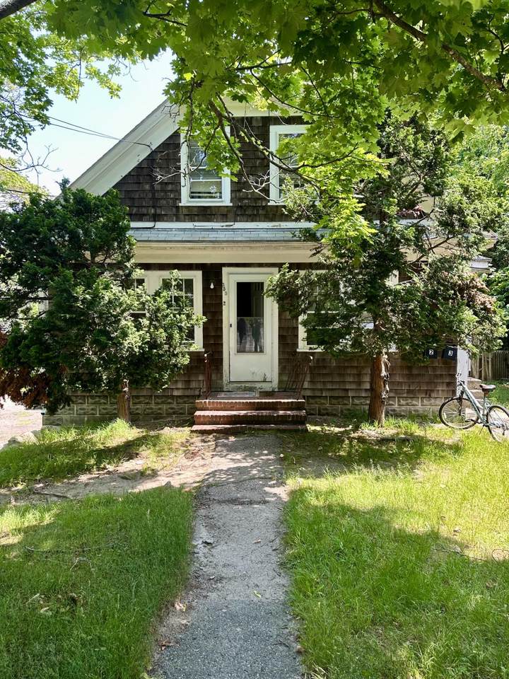 355 Palmer Avenue - Photo 1