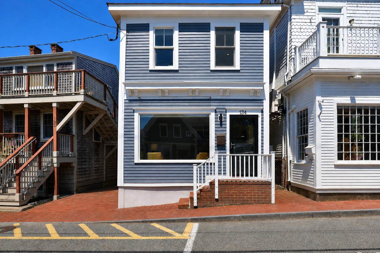 134 Commercial Street - Photo 1
