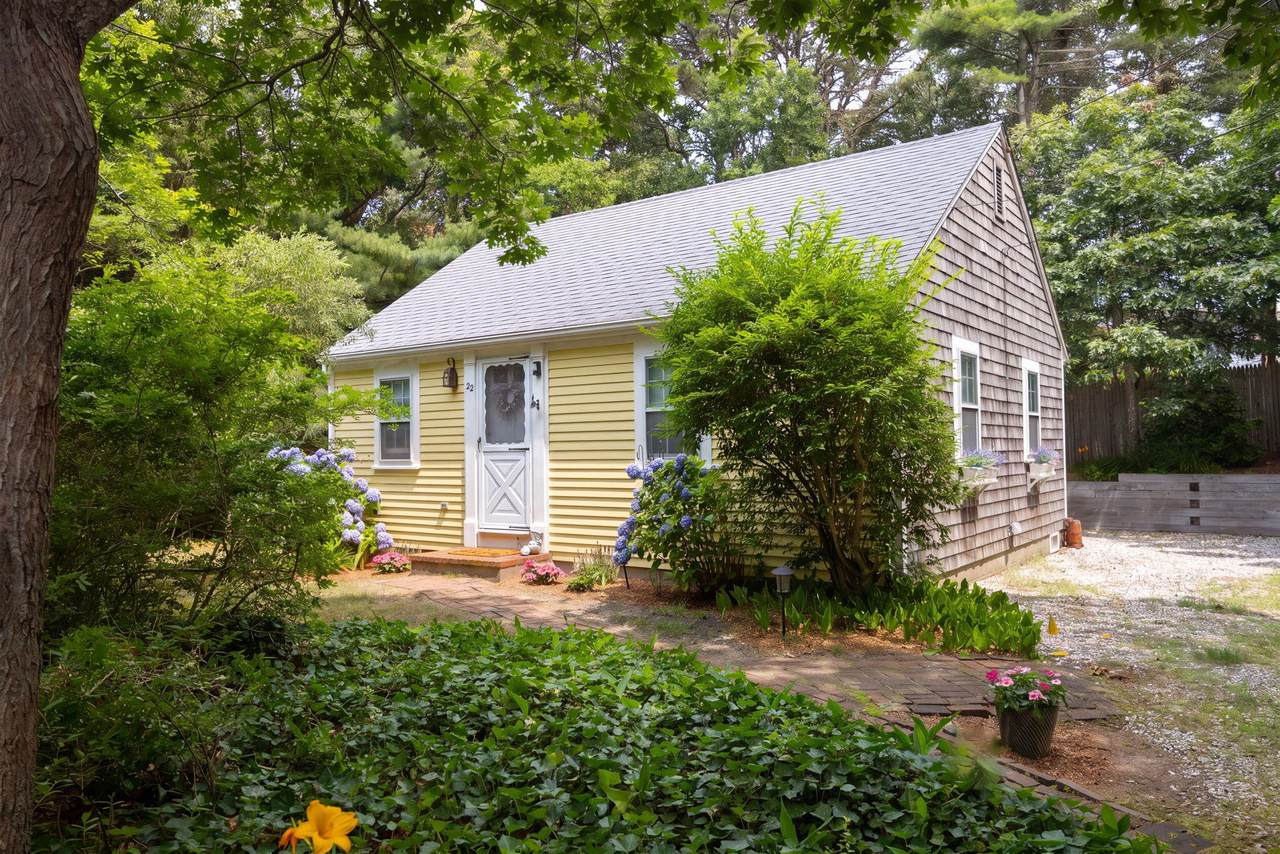 https://bt-photos.global.ssl.fastly.net/capecod/1280_boomver_1_22603469-2.jpg