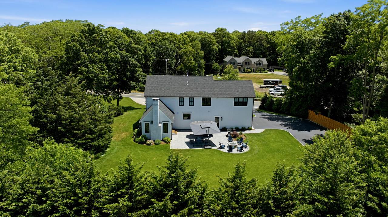 https://bt-photos.global.ssl.fastly.net/capecod/1280_boomver_1_22603470-2.jpg