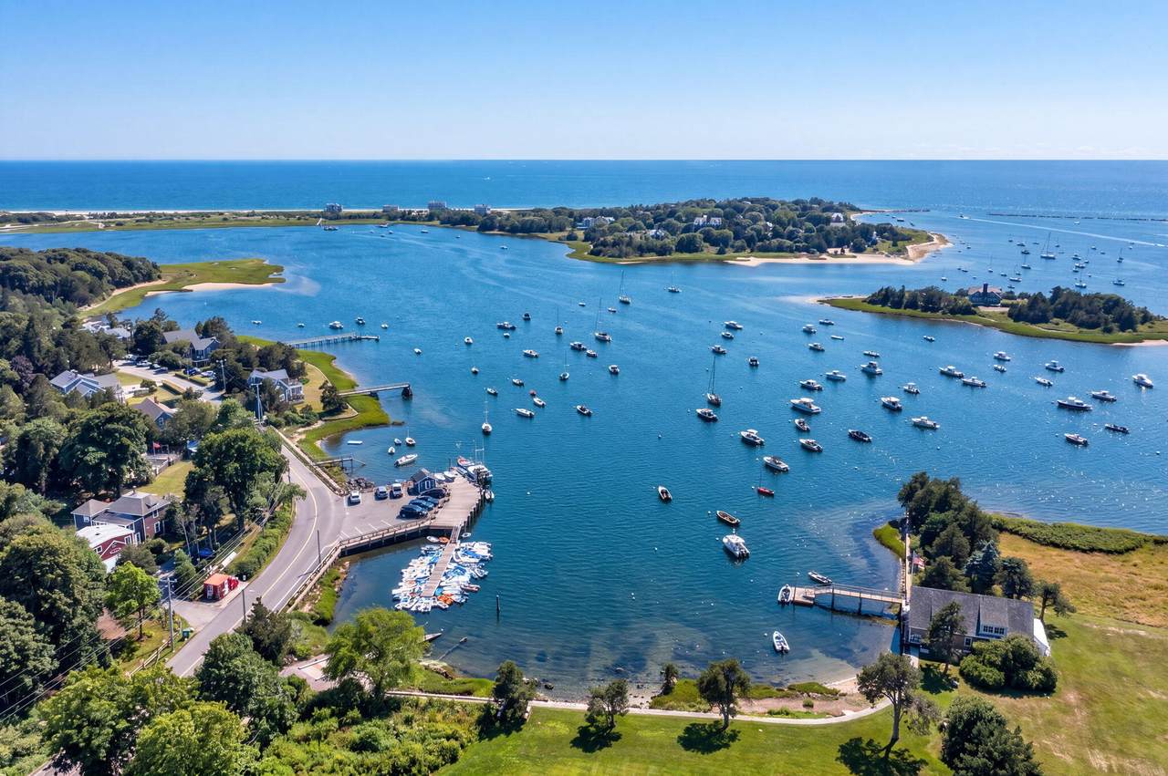 https://bt-photos.global.ssl.fastly.net/capecod/1280_boomver_1_22603482-2.jpg