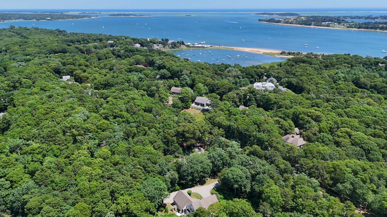 https://bt-photos.global.ssl.fastly.net/capecod/1280_boomver_1_22603483-2.jpg