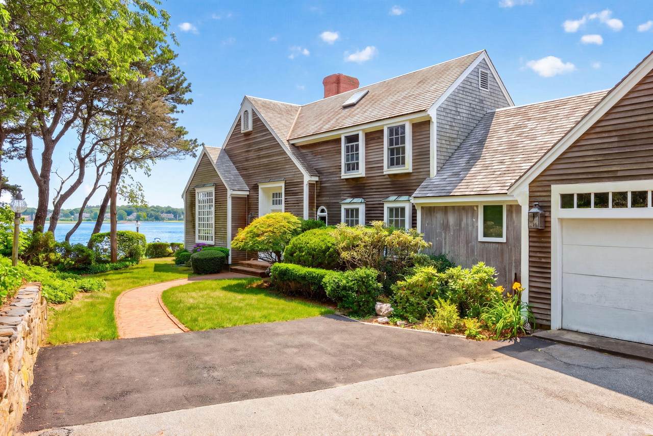 https://bt-photos.global.ssl.fastly.net/capecod/1280_boomver_1_22603504-2.jpg