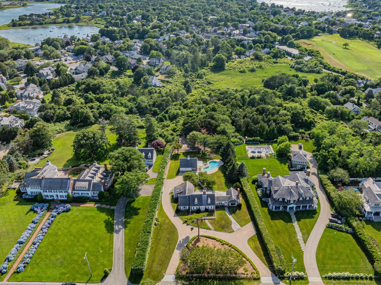 https://bt-photos.global.ssl.fastly.net/capecod/1280_boomver_1_22603522-2.jpg