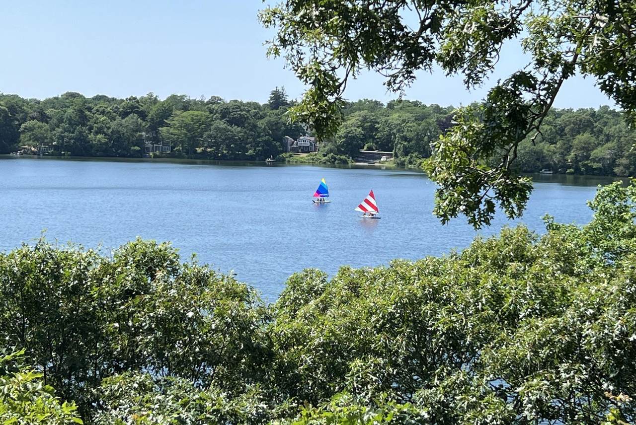 https://bt-photos.global.ssl.fastly.net/capecod/1280_boomver_1_22603524-2.jpg