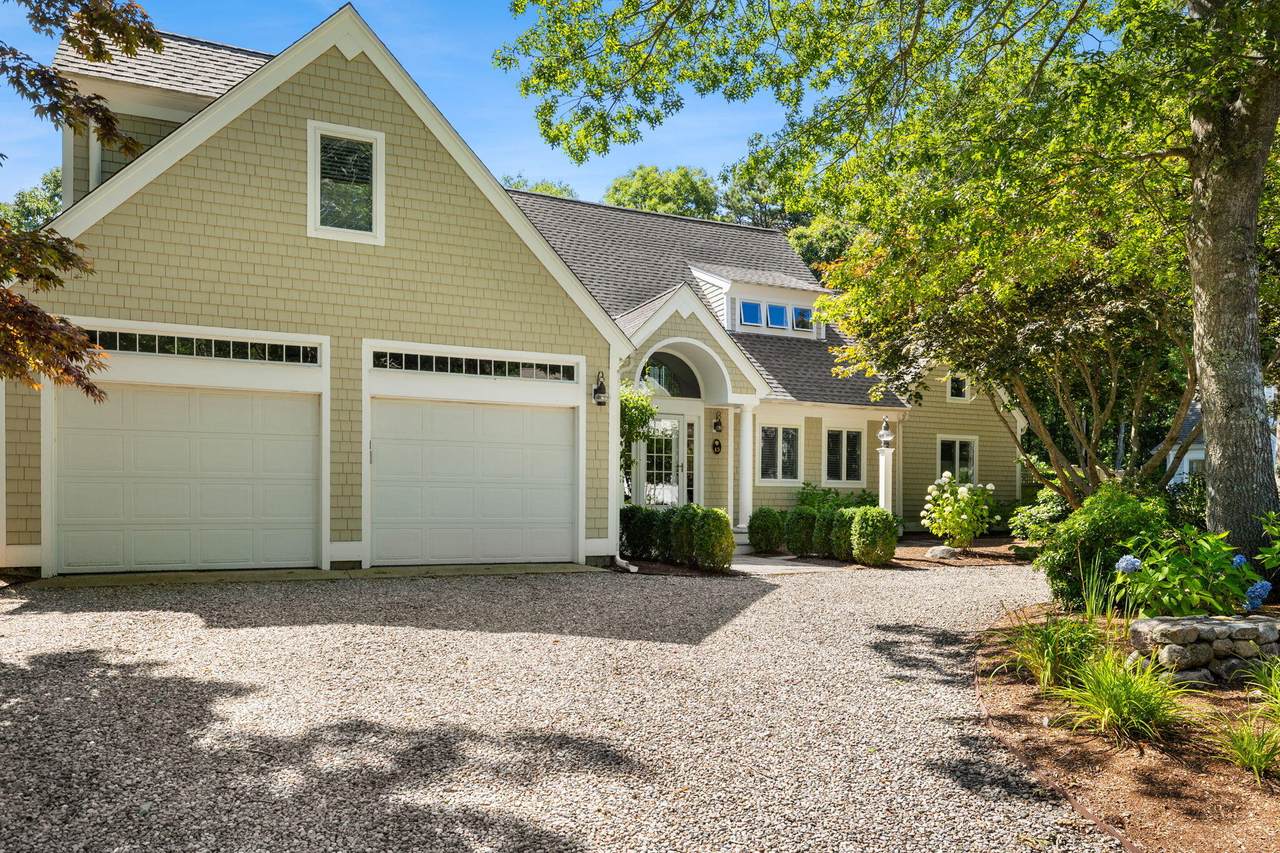 https://bt-photos.global.ssl.fastly.net/capecod/1280_boomver_1_22603559-2.jpg