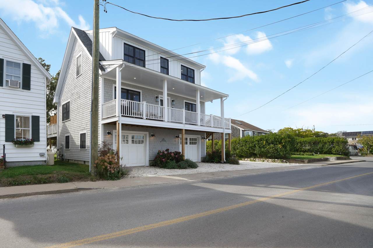 https://bt-photos.global.ssl.fastly.net/capecod/1280_boomver_1_22603560-2.jpg