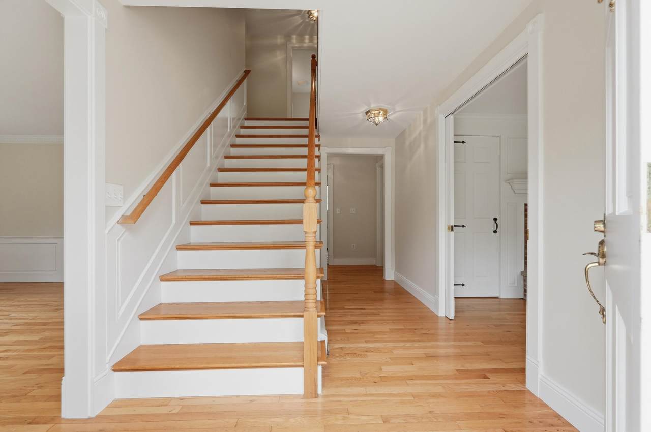 https://bt-photos.global.ssl.fastly.net/capecod/1280_boomver_1_22603572-2.jpg