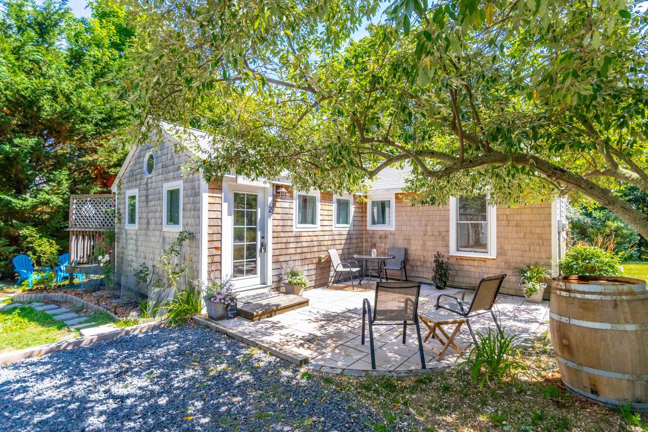 319 Orleans Road - Photo 1