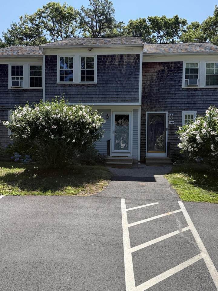 https://bt-photos.global.ssl.fastly.net/capecod/1280_boomver_1_22603674-2.jpg