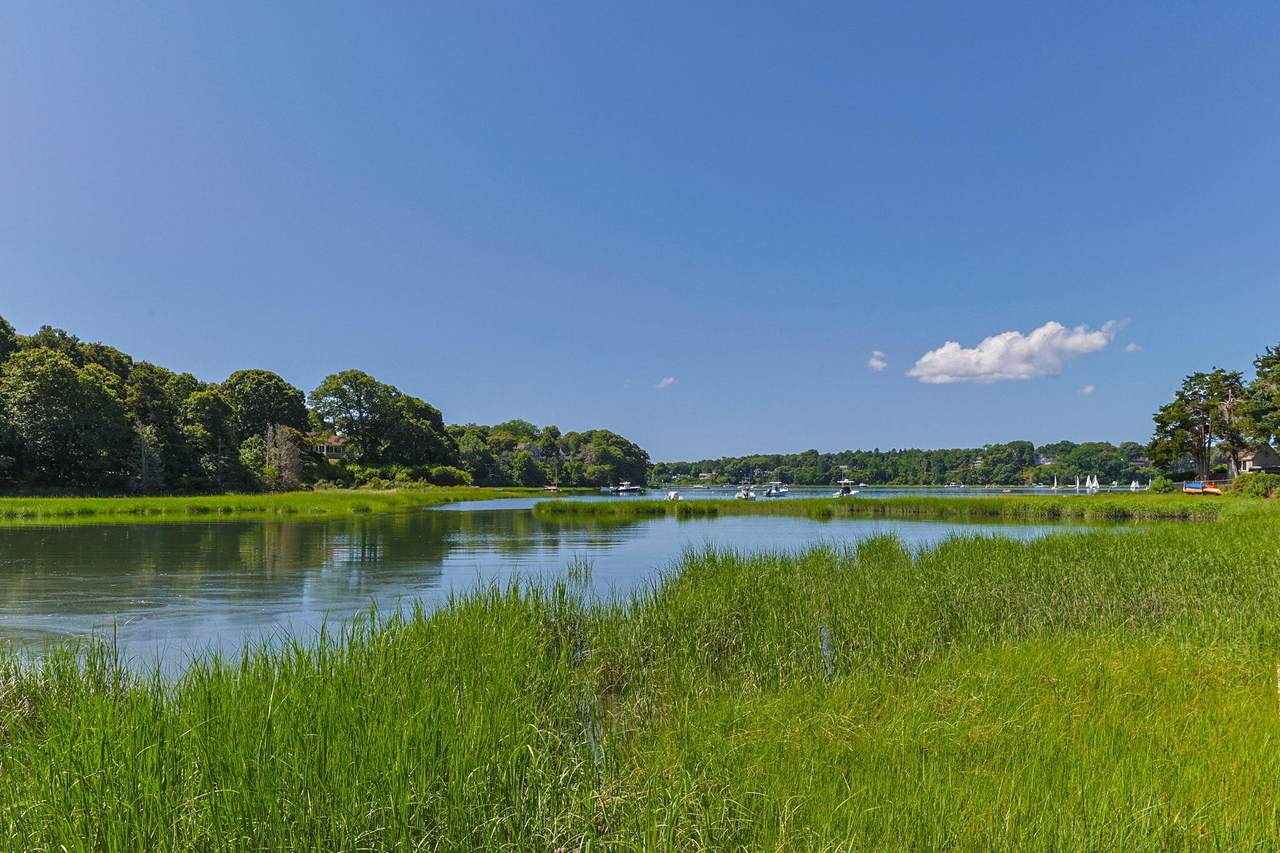 https://bt-photos.global.ssl.fastly.net/capecod/1280_boomver_1_22603681-2.jpg