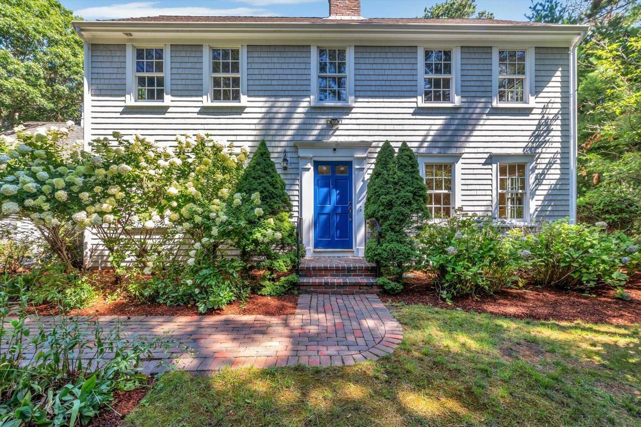 116 West Way - Photo 1