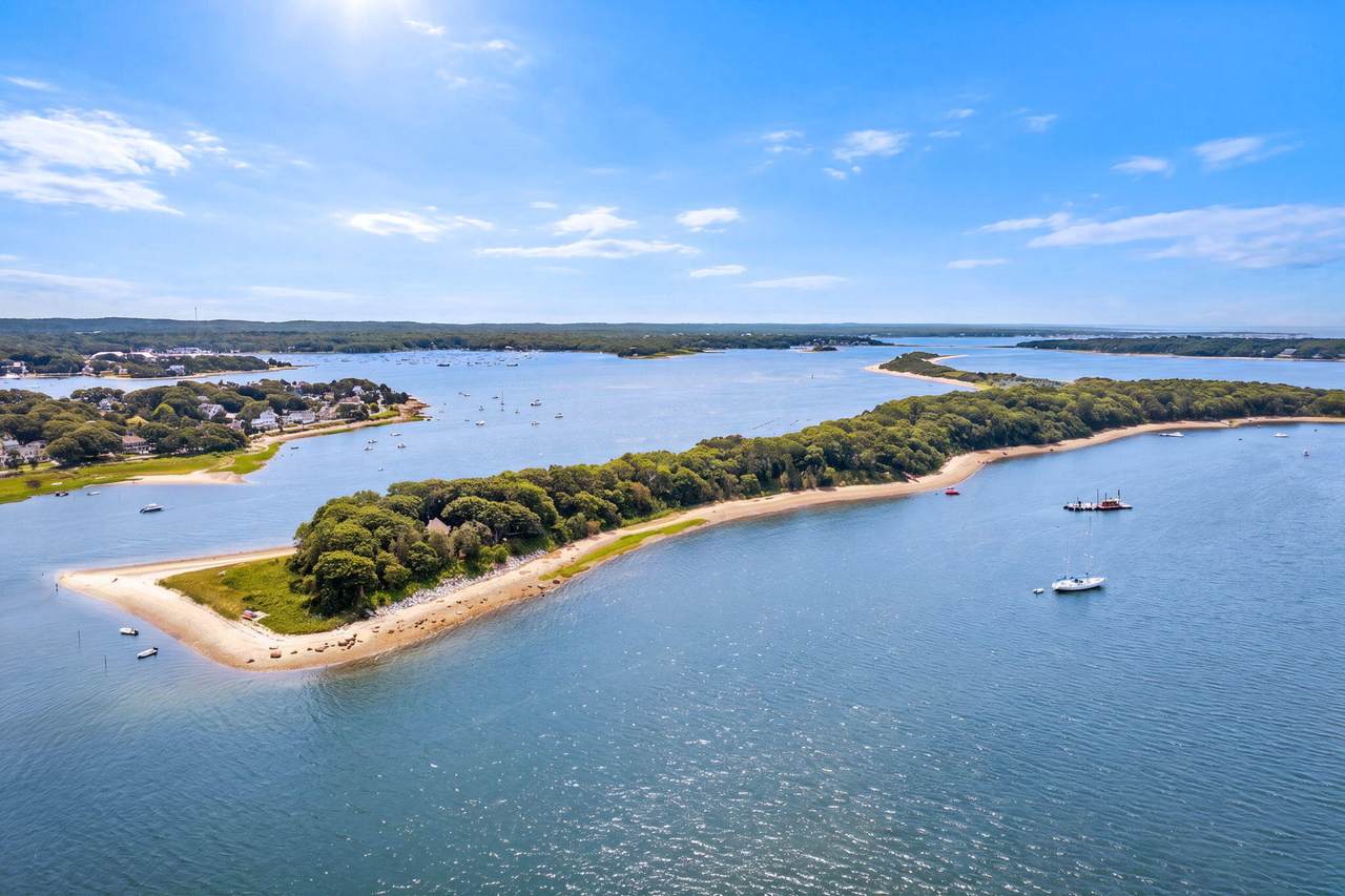 9 Bassetts Island - Photo 1