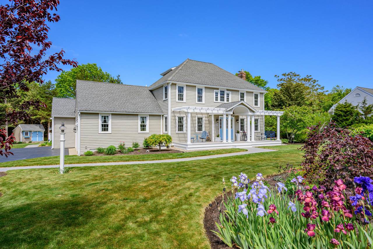 https://bt-photos.global.ssl.fastly.net/capecod/1280_boomver_1_22603785-2.jpg