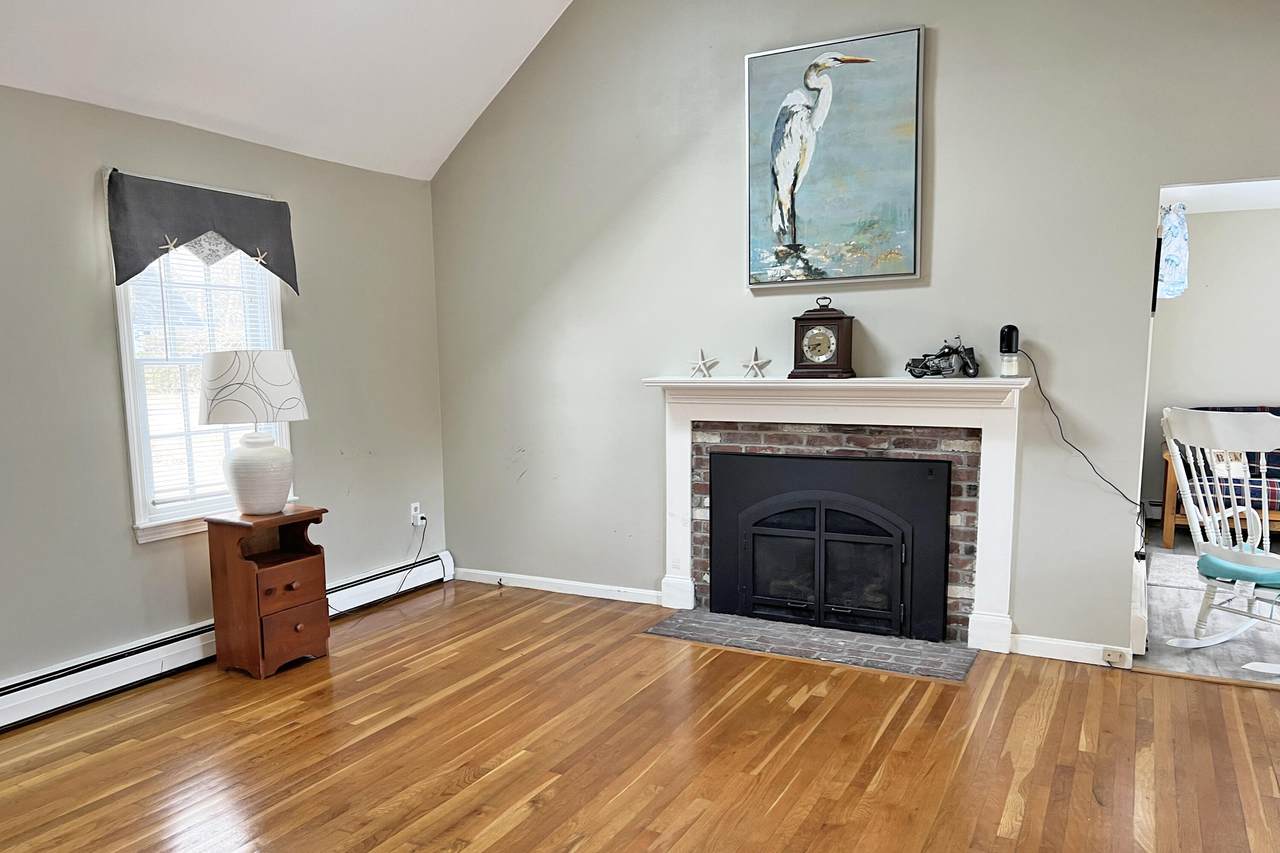 https://bt-photos.global.ssl.fastly.net/capecod/1280_boomver_1_22603868-2.jpg