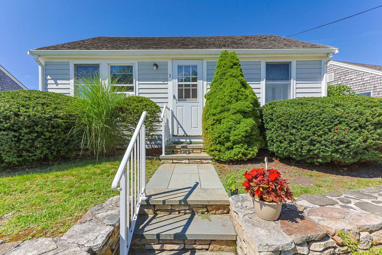 275 Kendrick Avenue - Photo 1