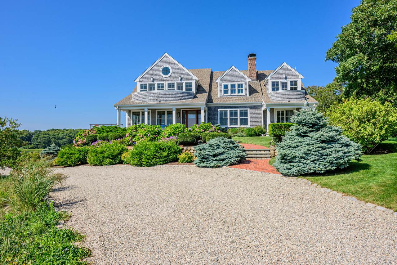 https://bt-photos.global.ssl.fastly.net/capecod/1280_boomver_1_22603923-2.jpg