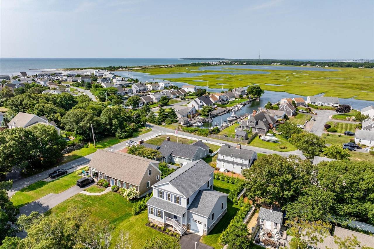 https://bt-photos.global.ssl.fastly.net/capecod/1280_boomver_1_22603945-2.jpg