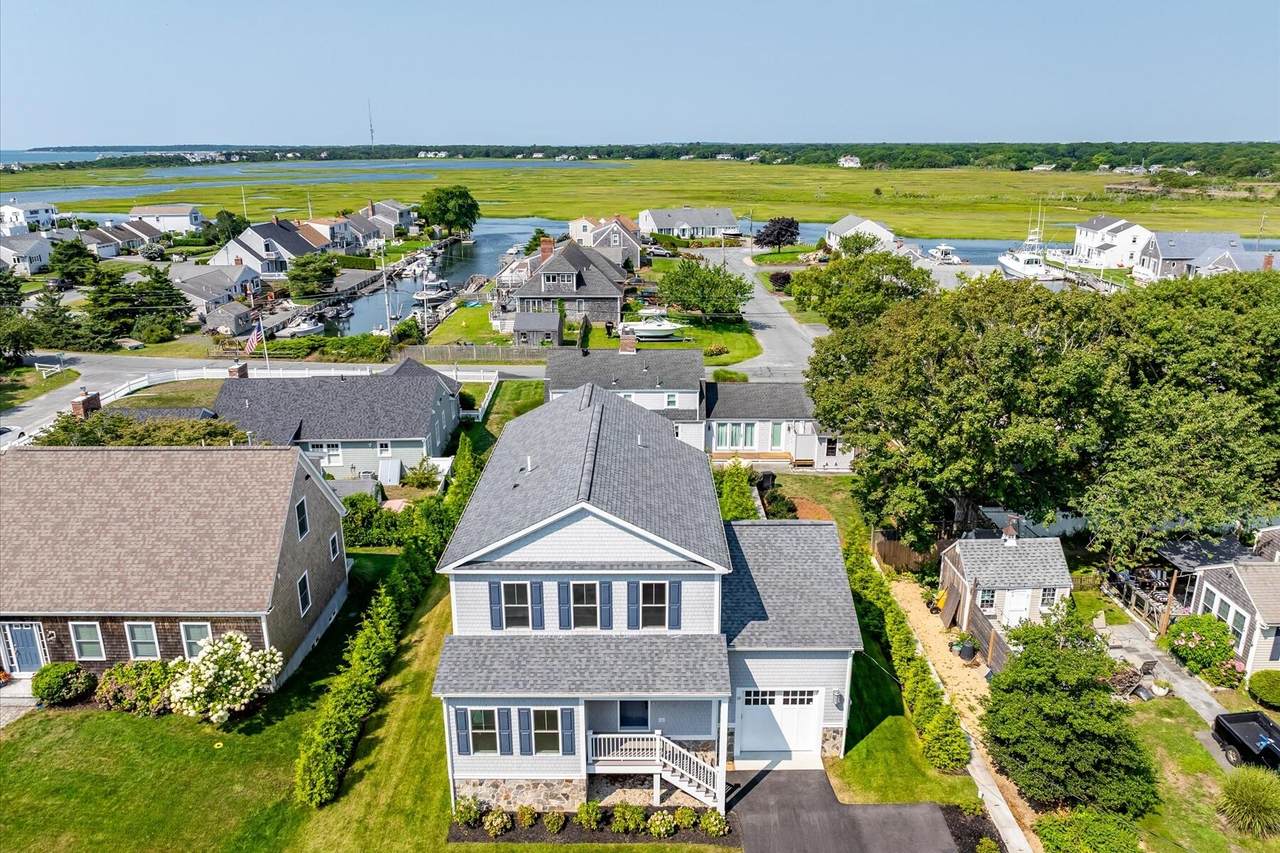 https://bt-photos.global.ssl.fastly.net/capecod/1280_boomver_1_22603945-2.jpg