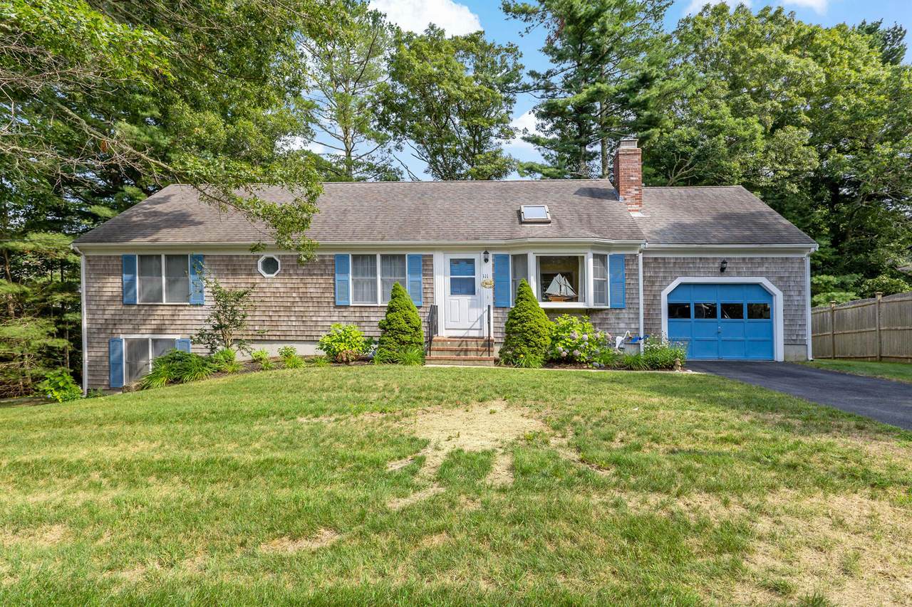 111 Westwind Circle - Photo 1