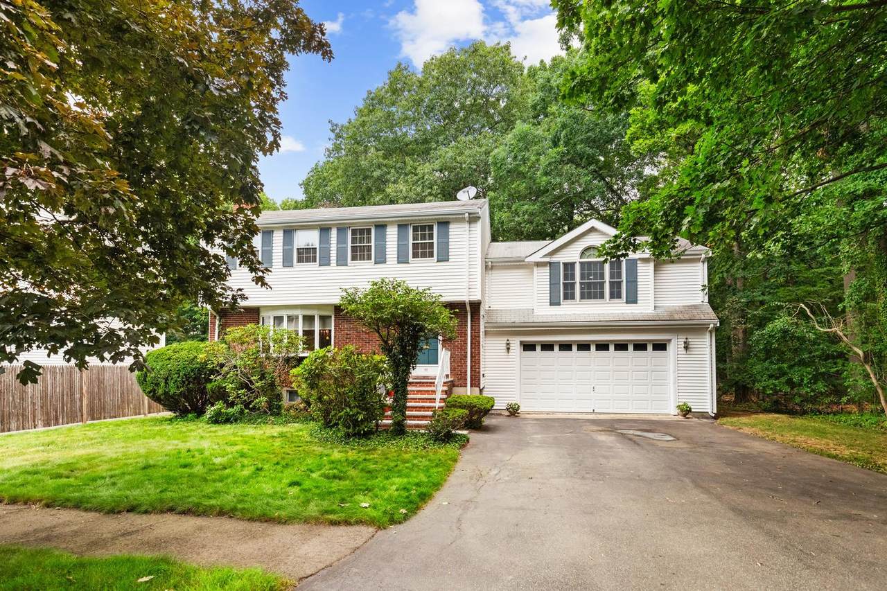 44 Quarry Lane - Photo 1