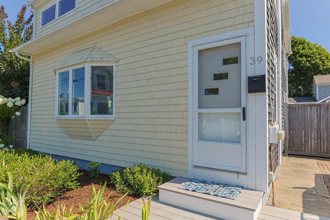 https://bt-photos.global.ssl.fastly.net/capecod/1280_boomver_1_22604077-2.jpg