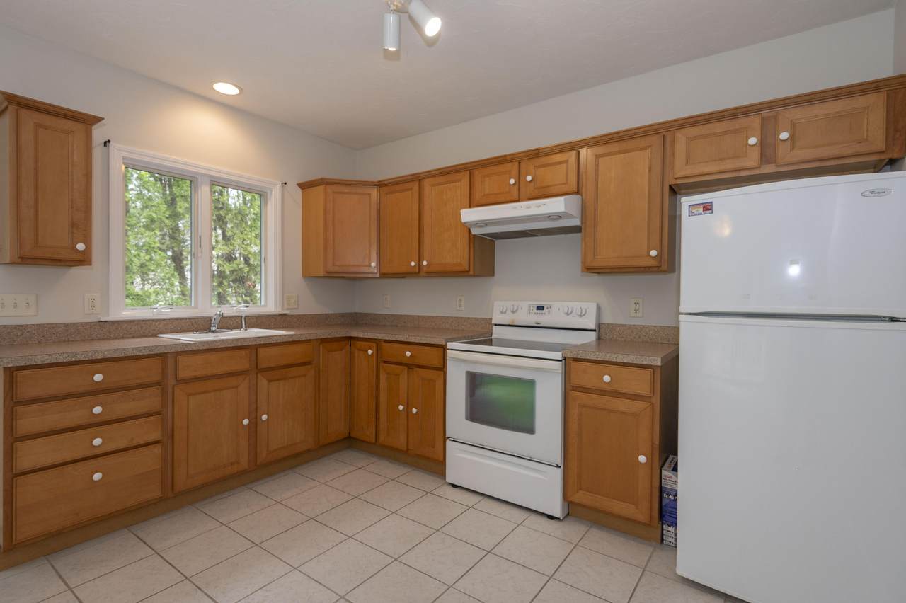 15 Caseys Way - Photo 1
