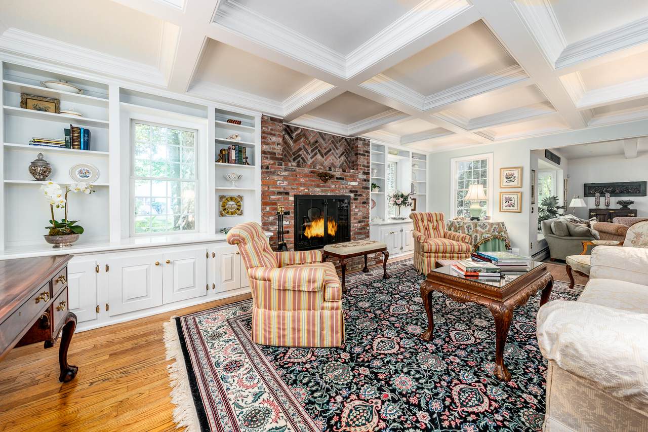 https://bt-photos.global.ssl.fastly.net/capecod/1280_boomver_1_22604228-2.jpg