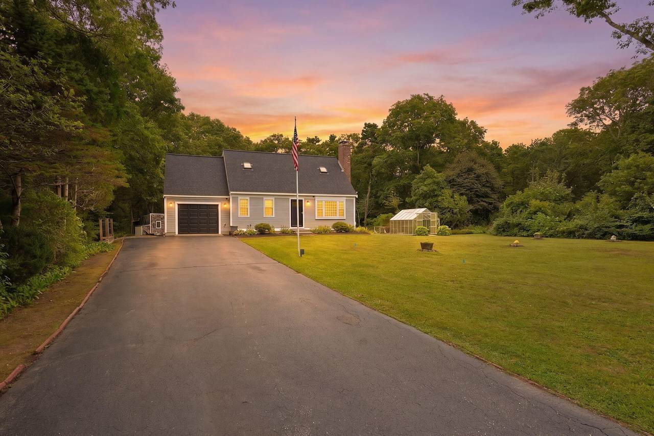 https://bt-photos.global.ssl.fastly.net/capecod/1280_boomver_2_22604232-2.jpg