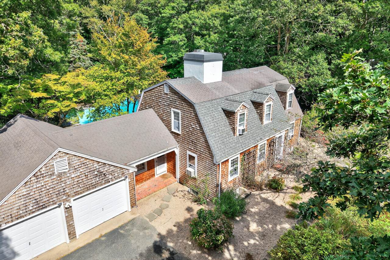 13 Two Ponds Road - Photo 1