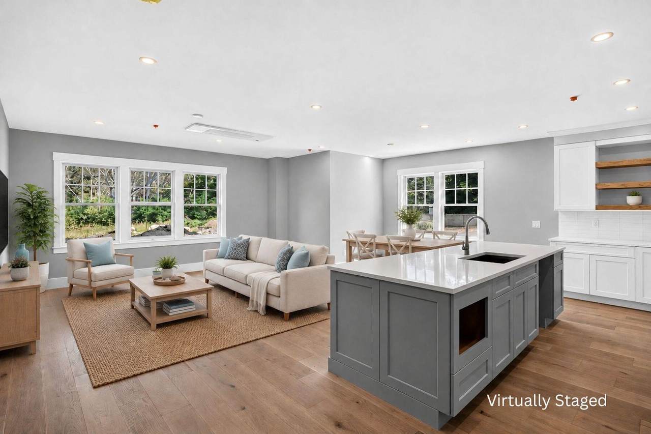 533 Woods Hole Road - Photo 1