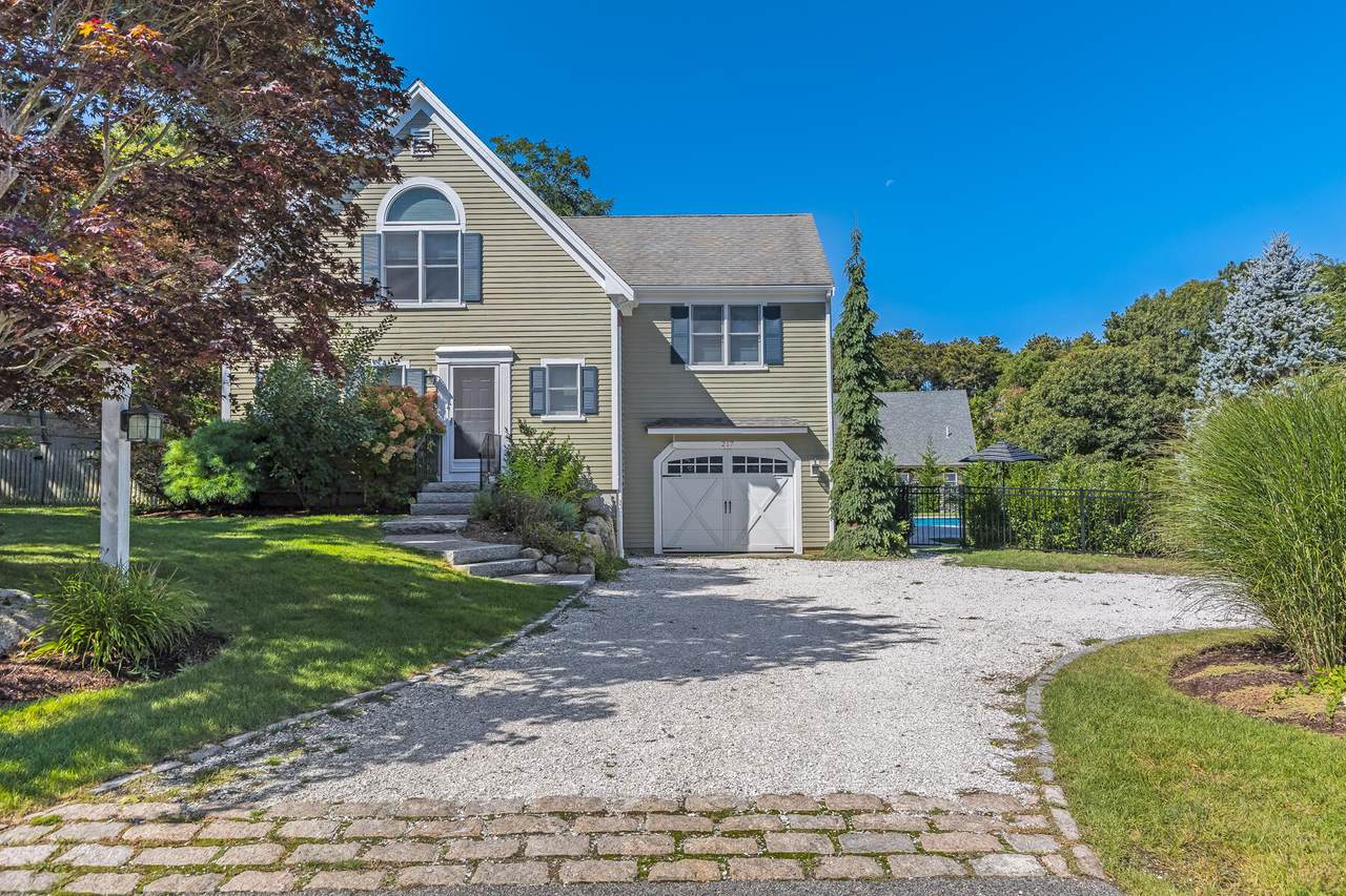 https://bt-photos.global.ssl.fastly.net/capecod/1280_boomver_1_22604302-2.jpg
