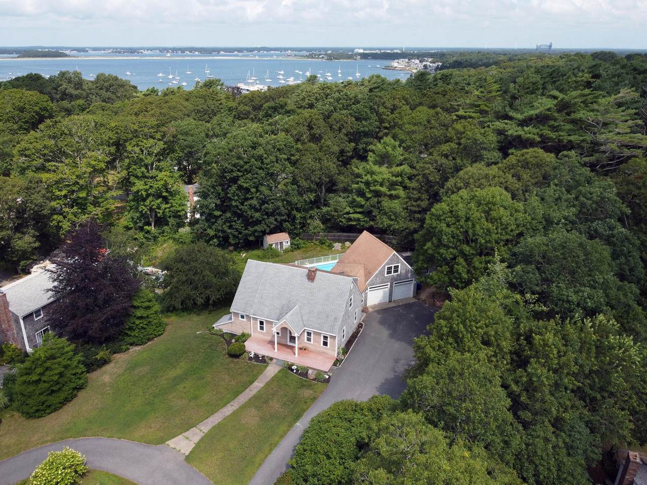 https://bt-photos.global.ssl.fastly.net/capecod/1280_boomver_1_22604322-2.jpg