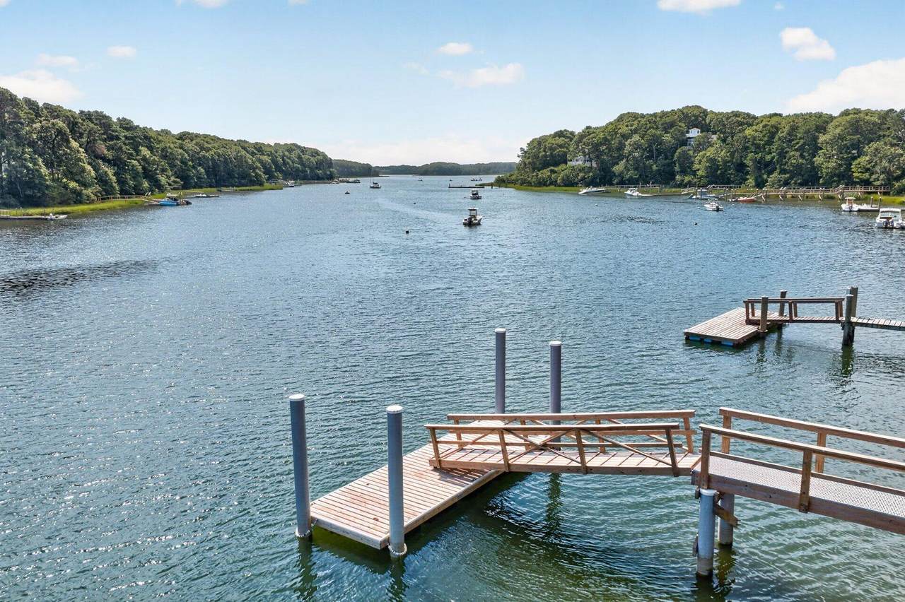 https://bt-photos.global.ssl.fastly.net/capecod/1280_boomver_1_22604338-2.jpg