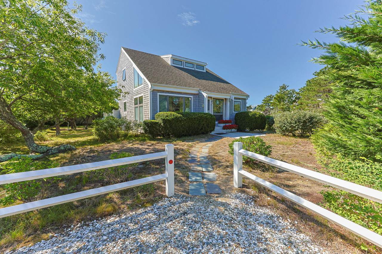 10 Windigo Lane - Photo 1