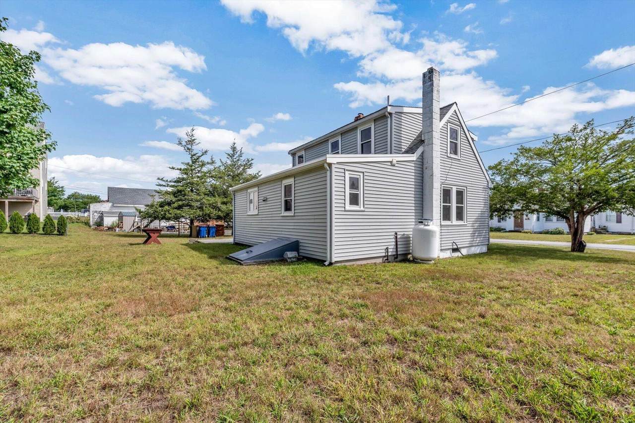 https://bt-photos.global.ssl.fastly.net/capecod/1280_boomver_2_22604350-2.jpg
