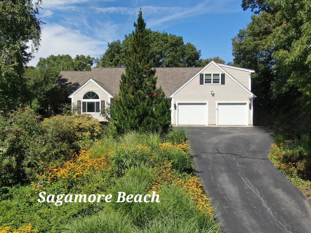 5 Luigi Avenue - Photo 1