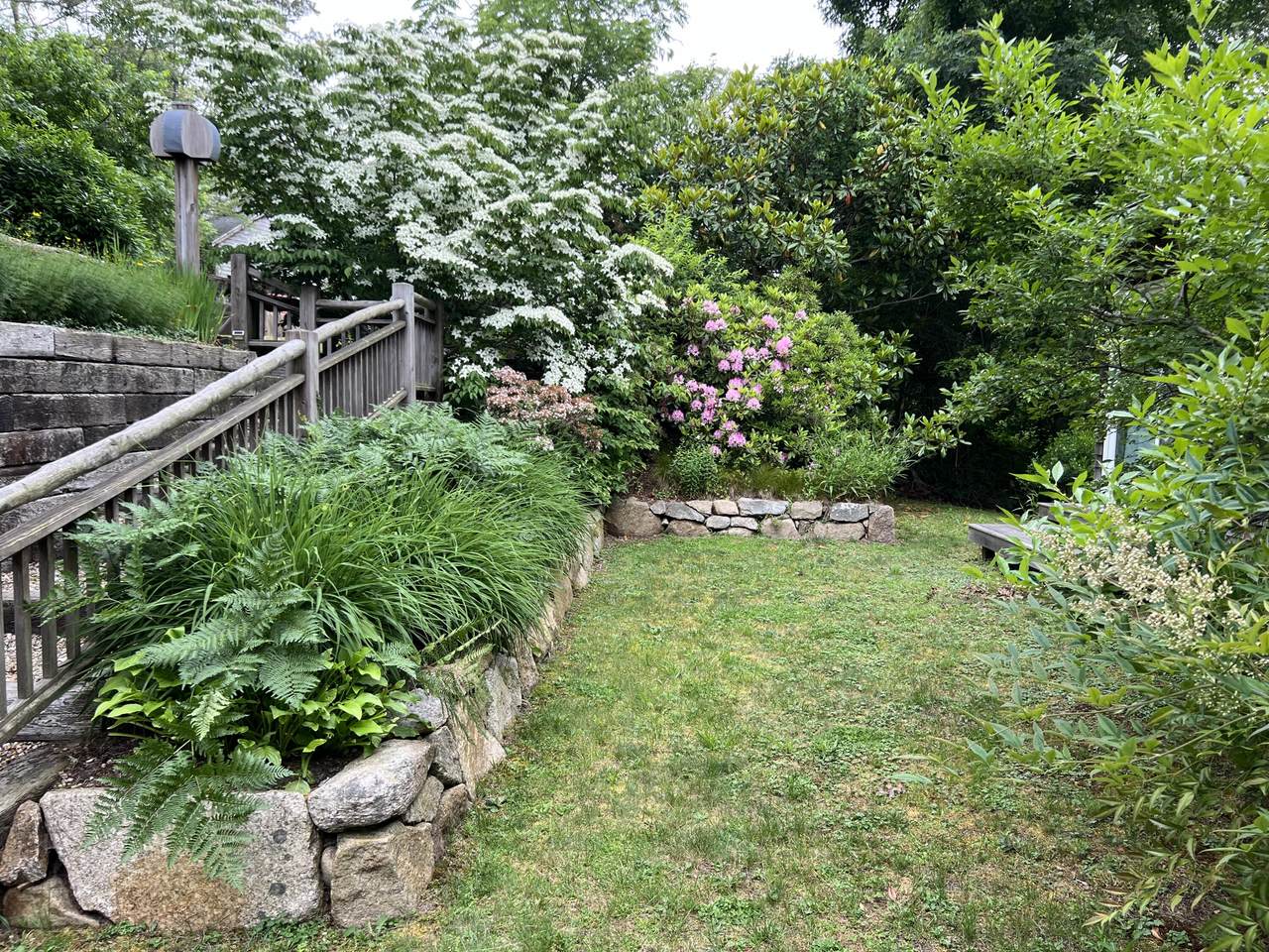 https://bt-photos.global.ssl.fastly.net/capecod/1280_boomver_1_22604386-2.jpg