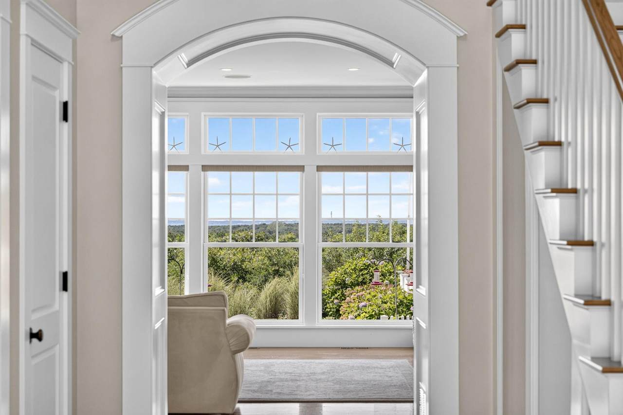 https://bt-photos.global.ssl.fastly.net/capecod/1280_boomver_1_22604413-2.jpg